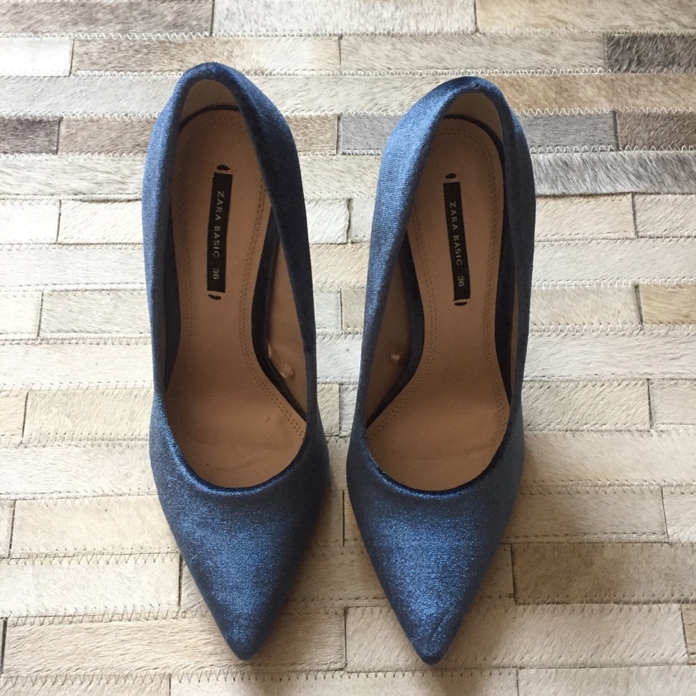 SOLD! Zara Blue Velvet 4” Heels size 36